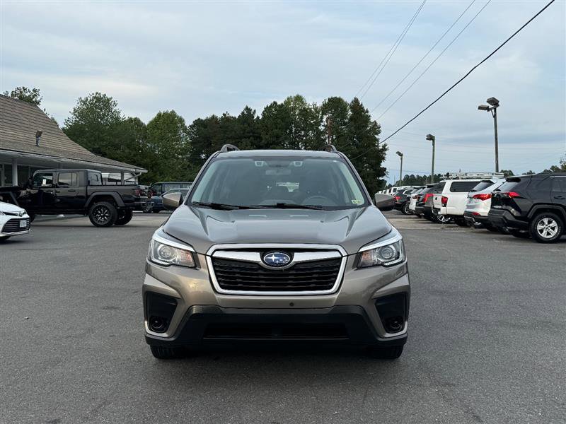 Used 2020 Subaru Forester Premium image 3