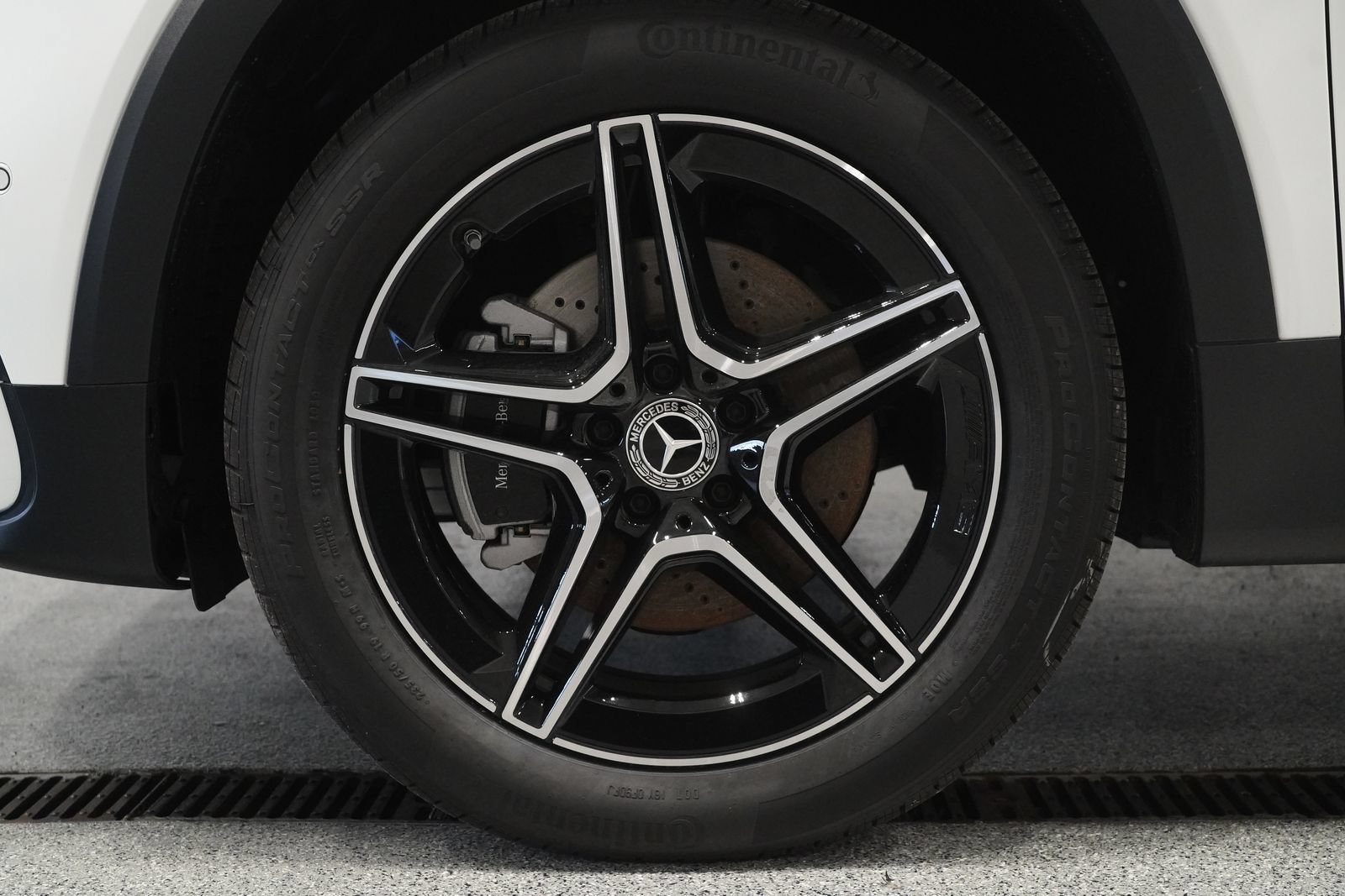 New 2026 Mercedes-Benz GLB 250 4MATIC image 11