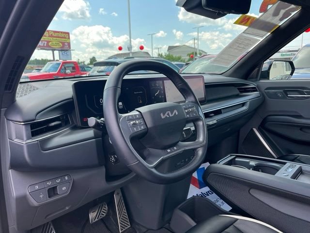 Certified 2024 Kia EV9 GT-Line AWD/4WD image 20