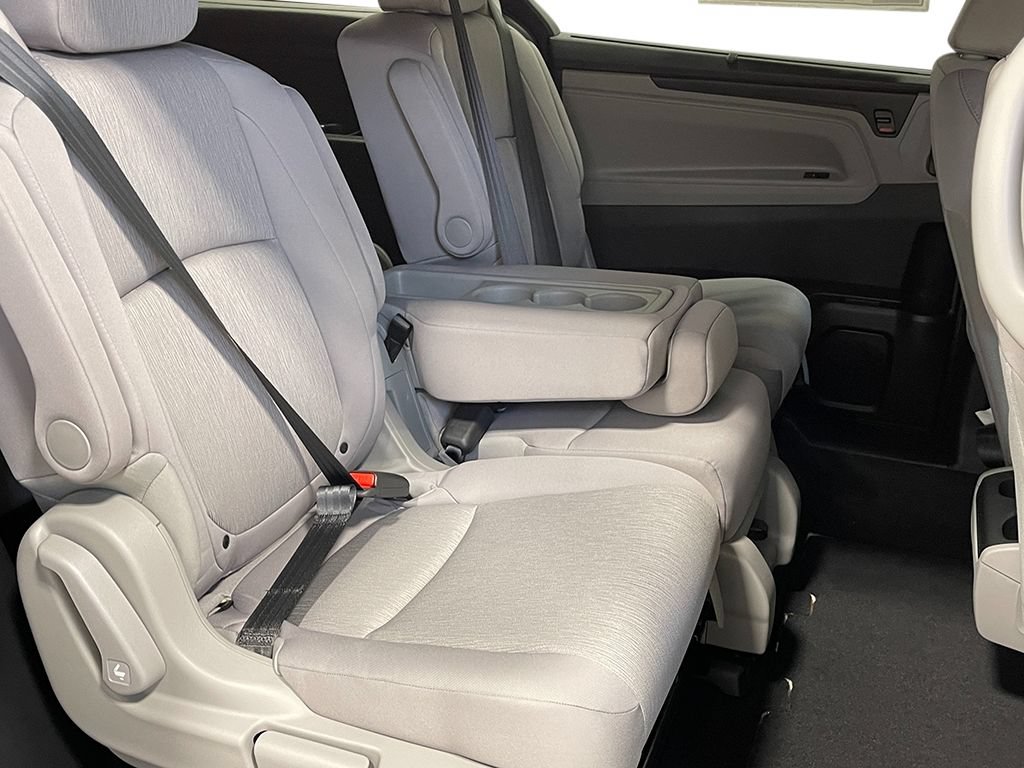 Used 2023 Honda Odyssey EX image 31