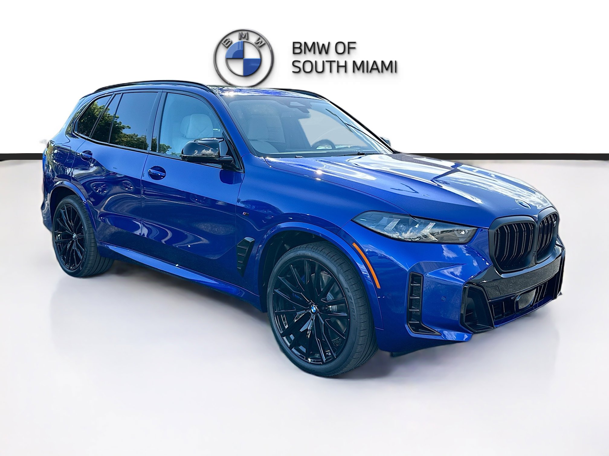 New 2026 BMW X5 M60i w/ Executive Package