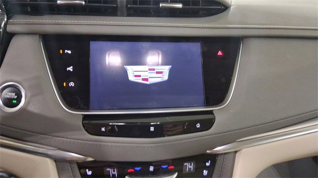 Used 2021 Cadillac XT5 Premium Luxury image 11
