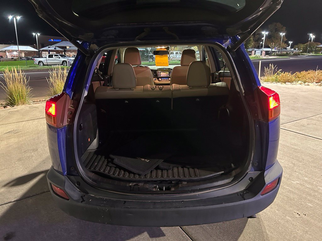 Used 2014 Toyota RAV4 Limited w/ Technology Package AWD/4WD image 30