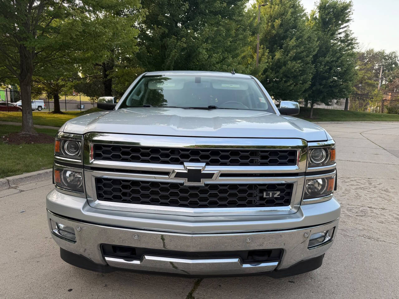 Used 2014 Chevrolet Silverado 1500 LTZ w/ LTZ Plus Package AWD/4WD image 10