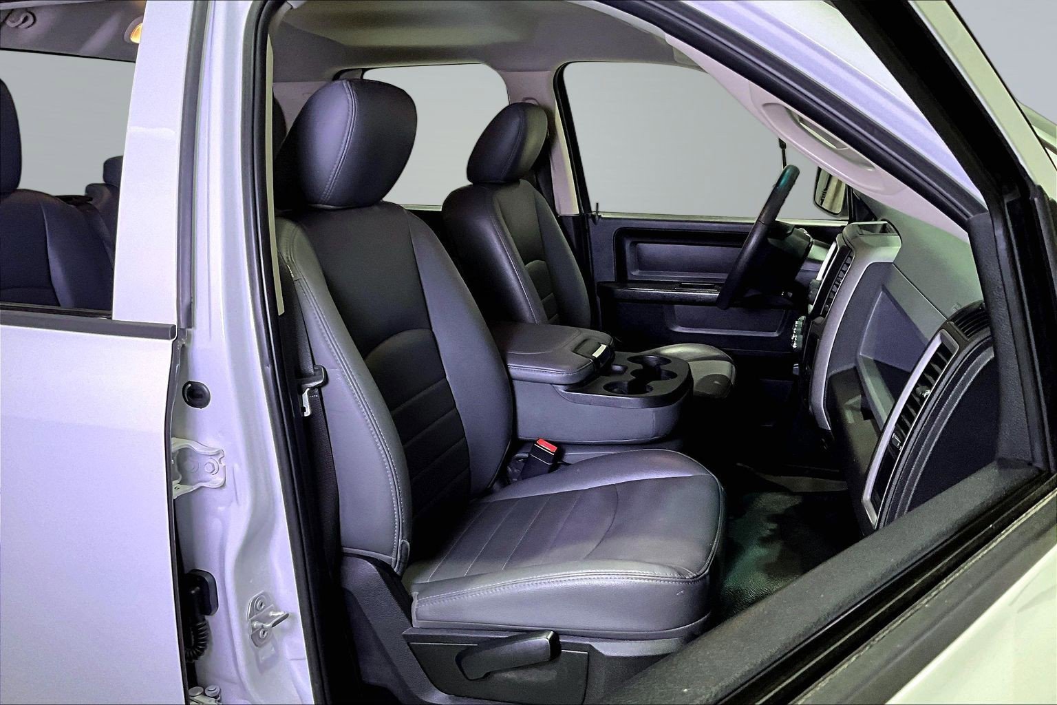 Used 2018 RAM 1500 Tradesman w/ Protection Group image 27