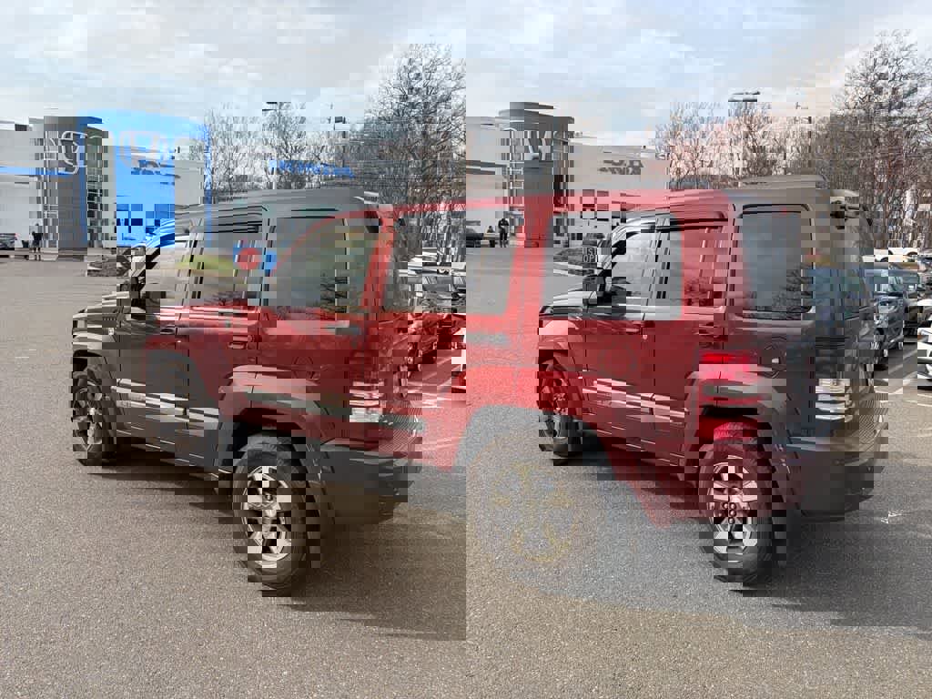 Used 2008 Jeep Liberty Sport w/ Popular Equipment Group image 8