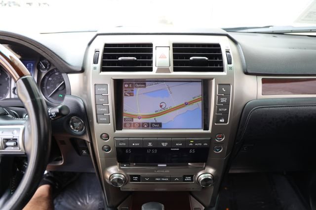 Used 2015 Lexus GX 460 w/ Premium Package AWD/4WD image 19