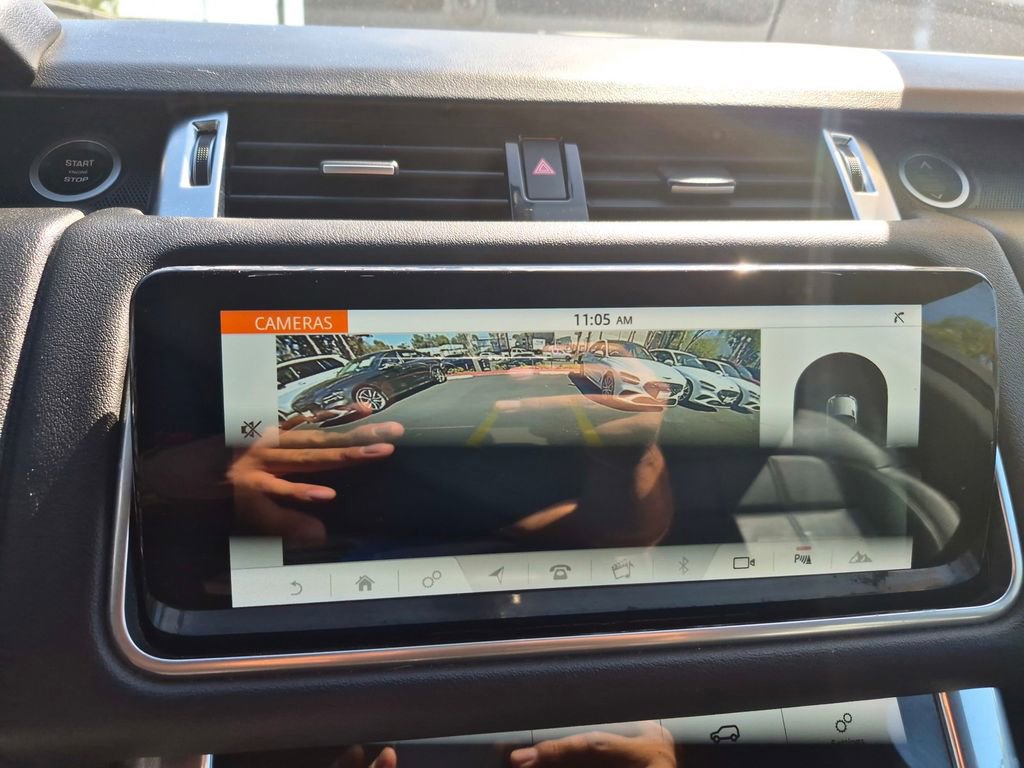 Used 2021 Land Rover Range Rover Sport SE image 18