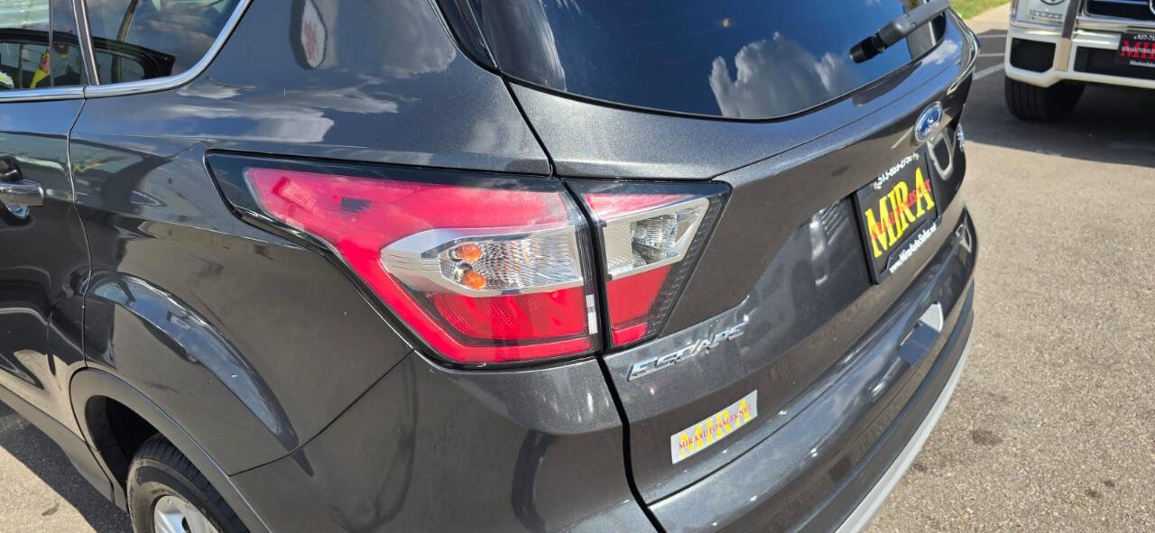 Used 2018 Ford Escape SEL image 22