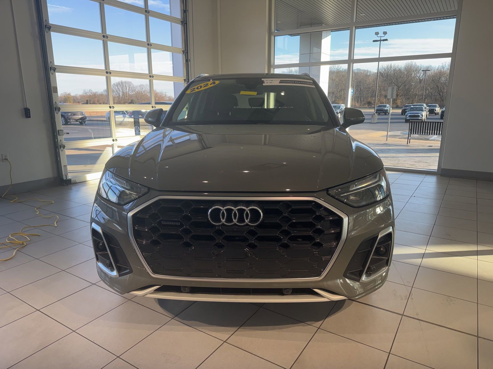 Used 2024 Audi Q5 2.0T Premium Plus image 2