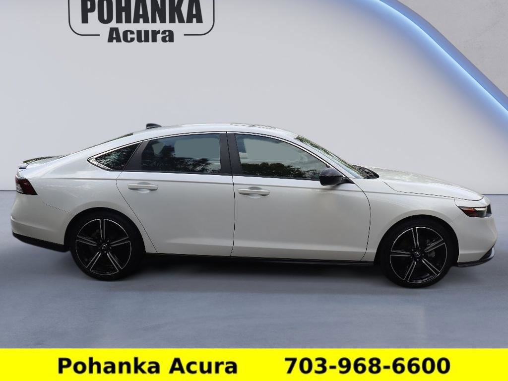 Used 2023 Honda Accord Sport image 8