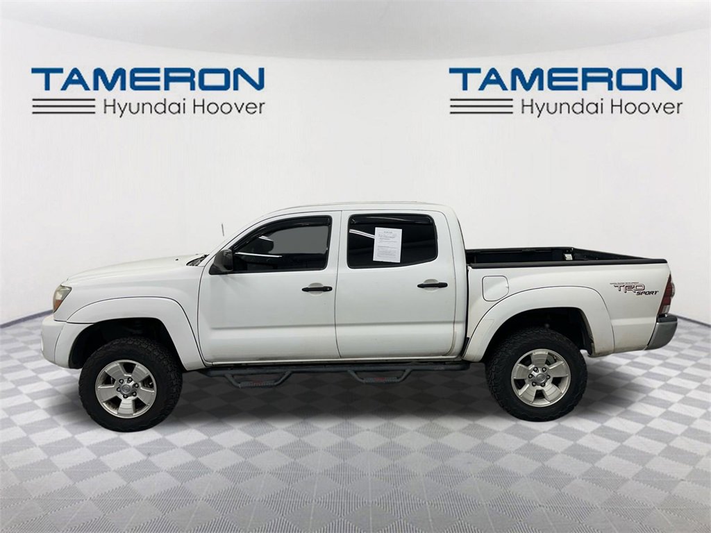 Used 2010 Toyota Tacoma PreRunner image 2