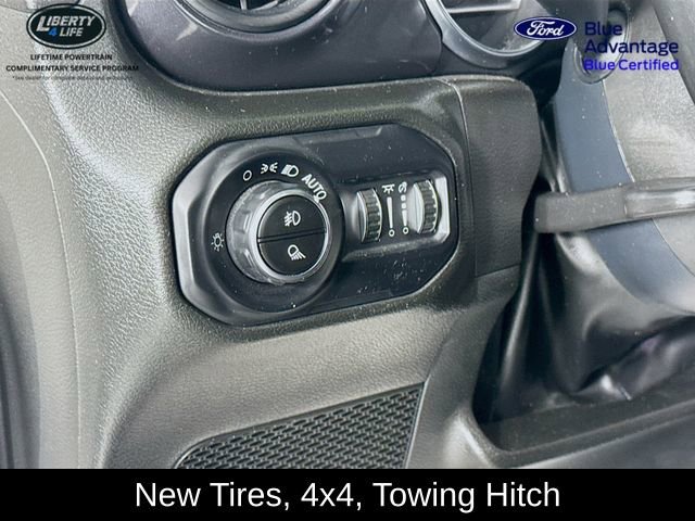 Used 2022 Jeep Gladiator Sport image 10