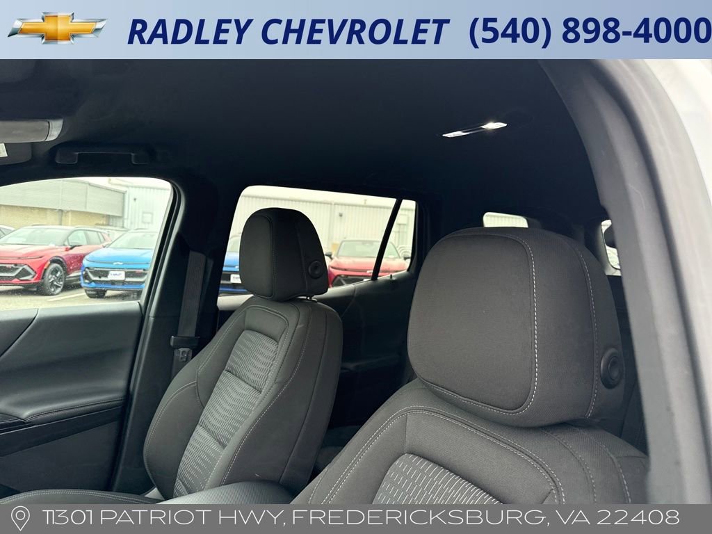 Certified 2025 Chevrolet Equinox LT image 2