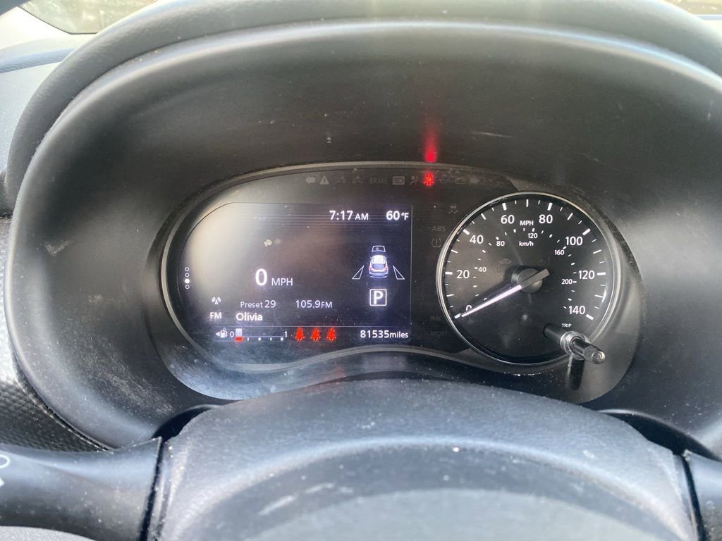 Used 2022 Nissan Kicks SV FWD image 13