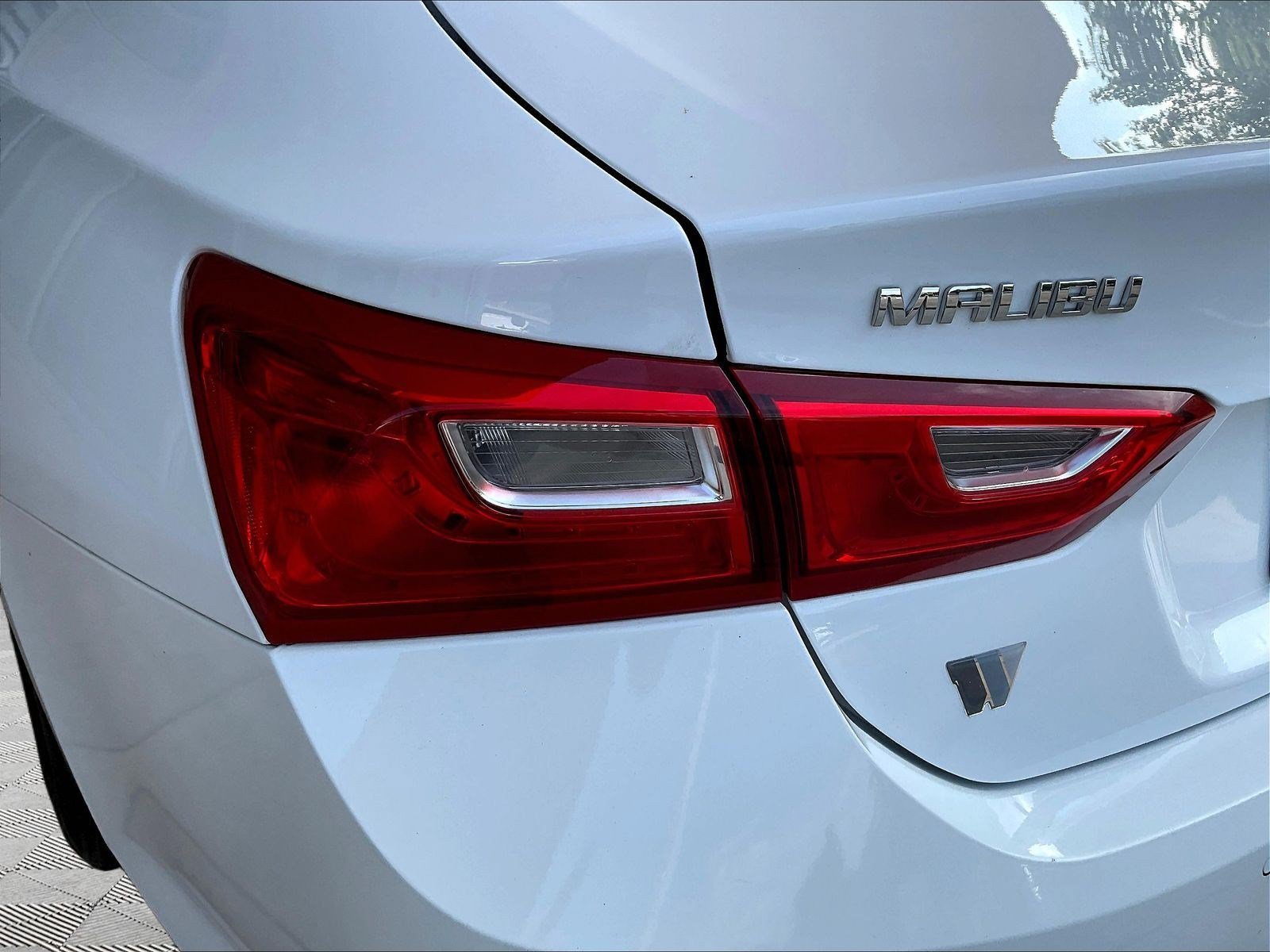 Used 2022 Chevrolet Malibu LS w/ Driver Confidence Package II FWD image 22