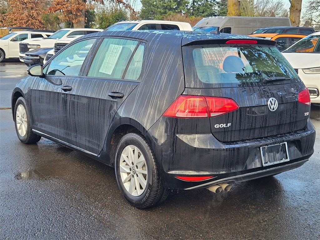 Used 2017 Volkswagen Golf 4-Door image 5