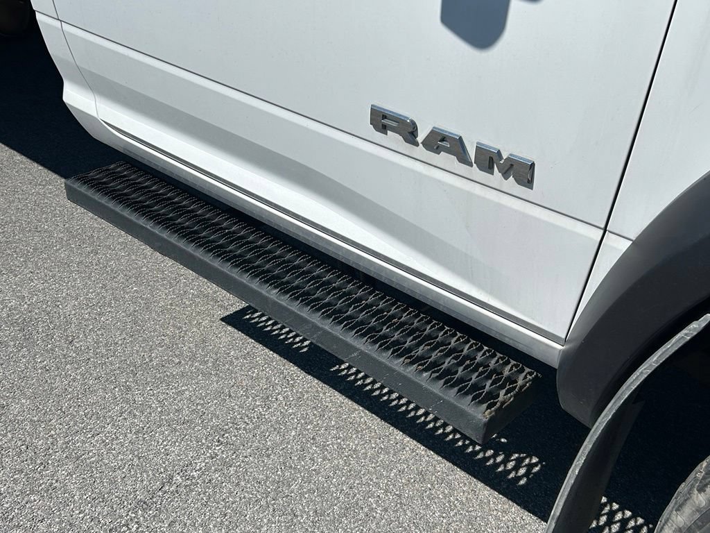 Used 2021 RAM 5500 Tradesman RWD image 28