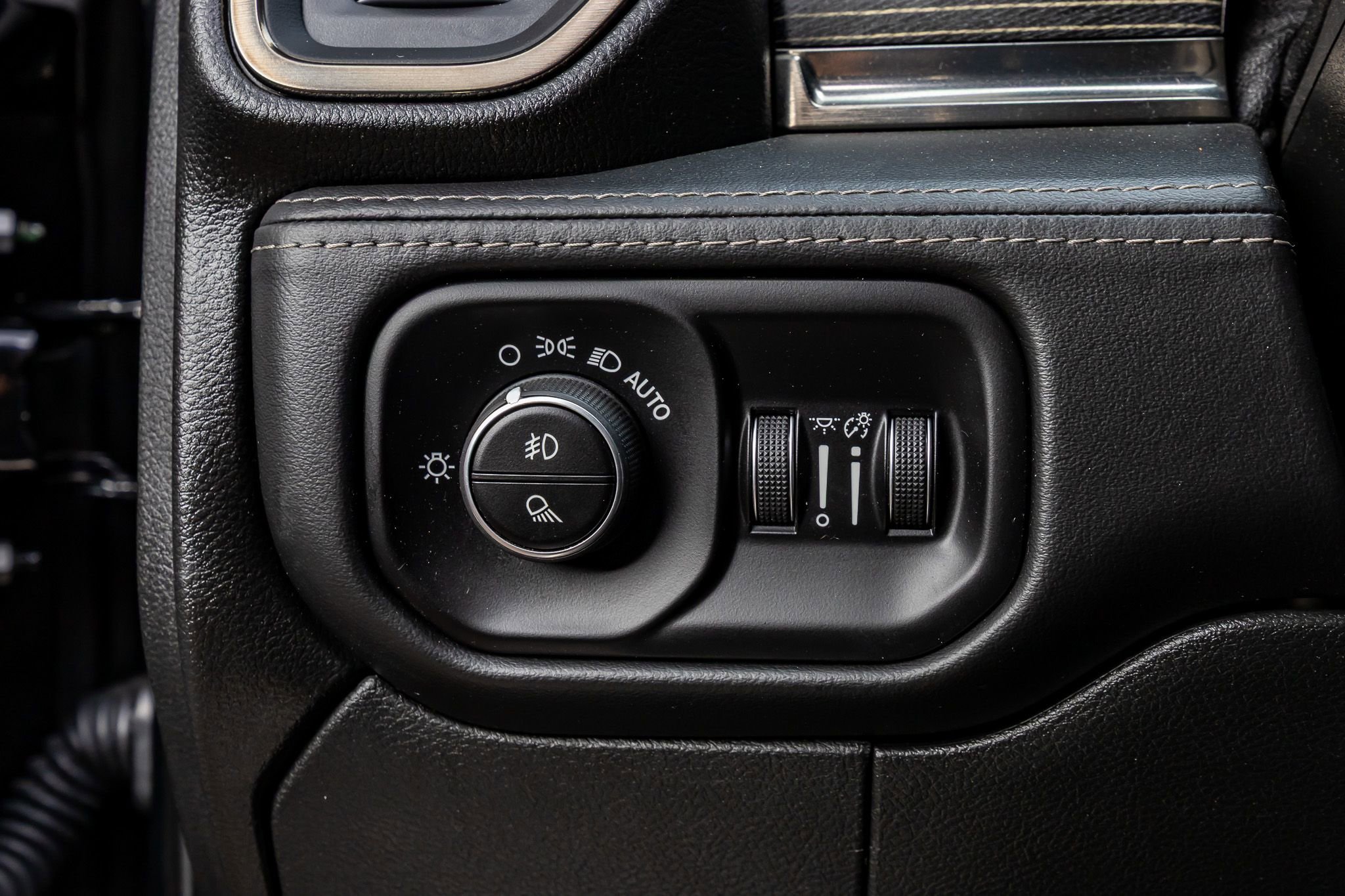 Used 2021 RAM 3500 Limited image 21