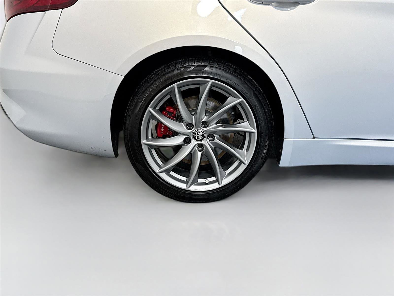 Used 2023 Alfa Romeo Giulia Sprint RWD image 18