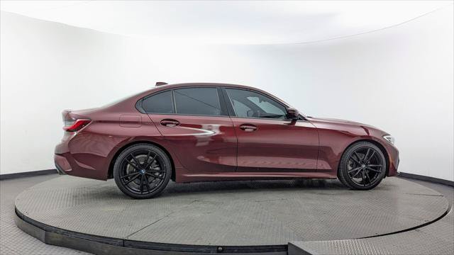 Used 2022 BMW 330i Sedan w/ M Sport Package RWD image 6