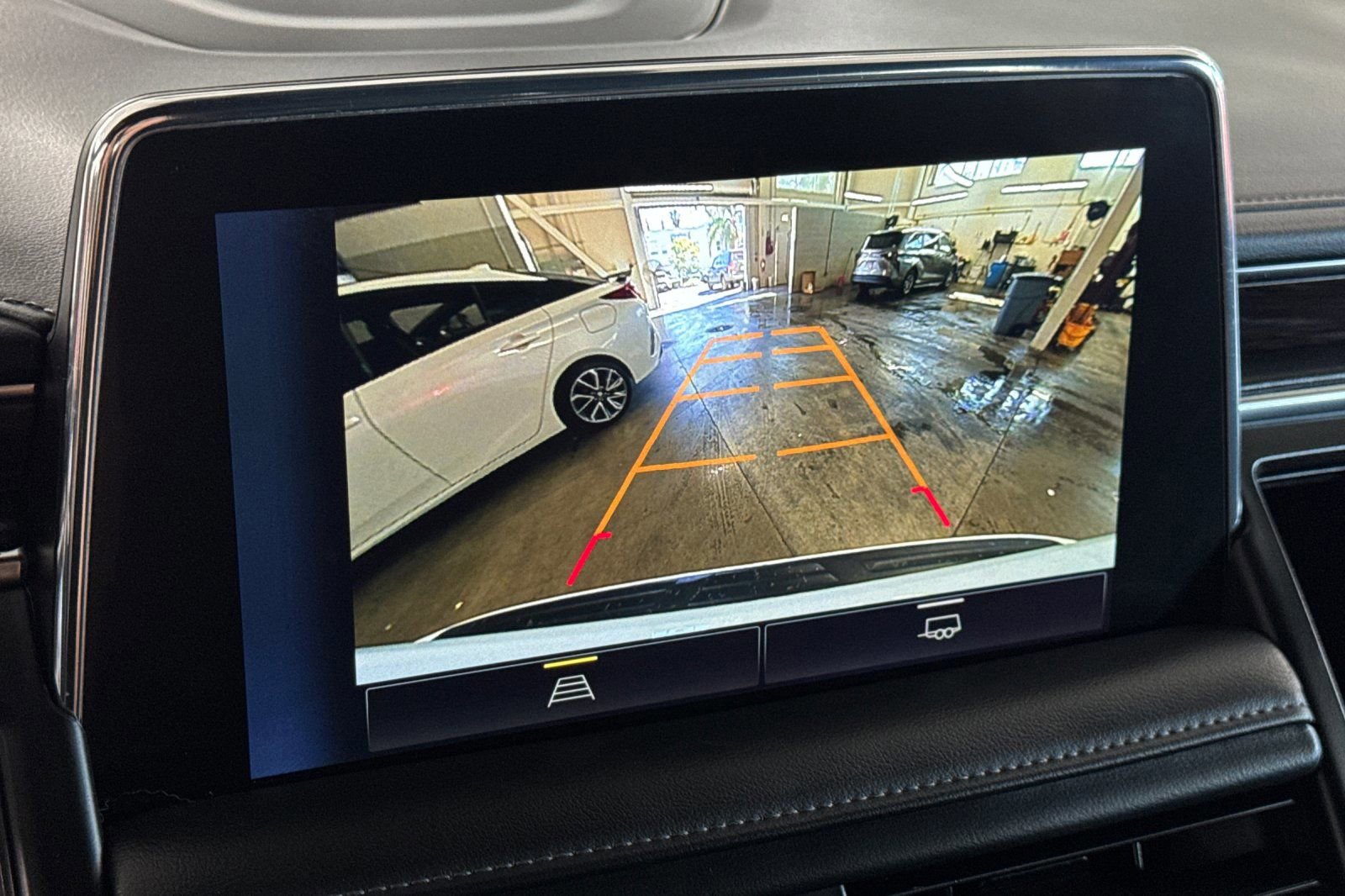 Used 2024 Chevrolet Tahoe LT image 21