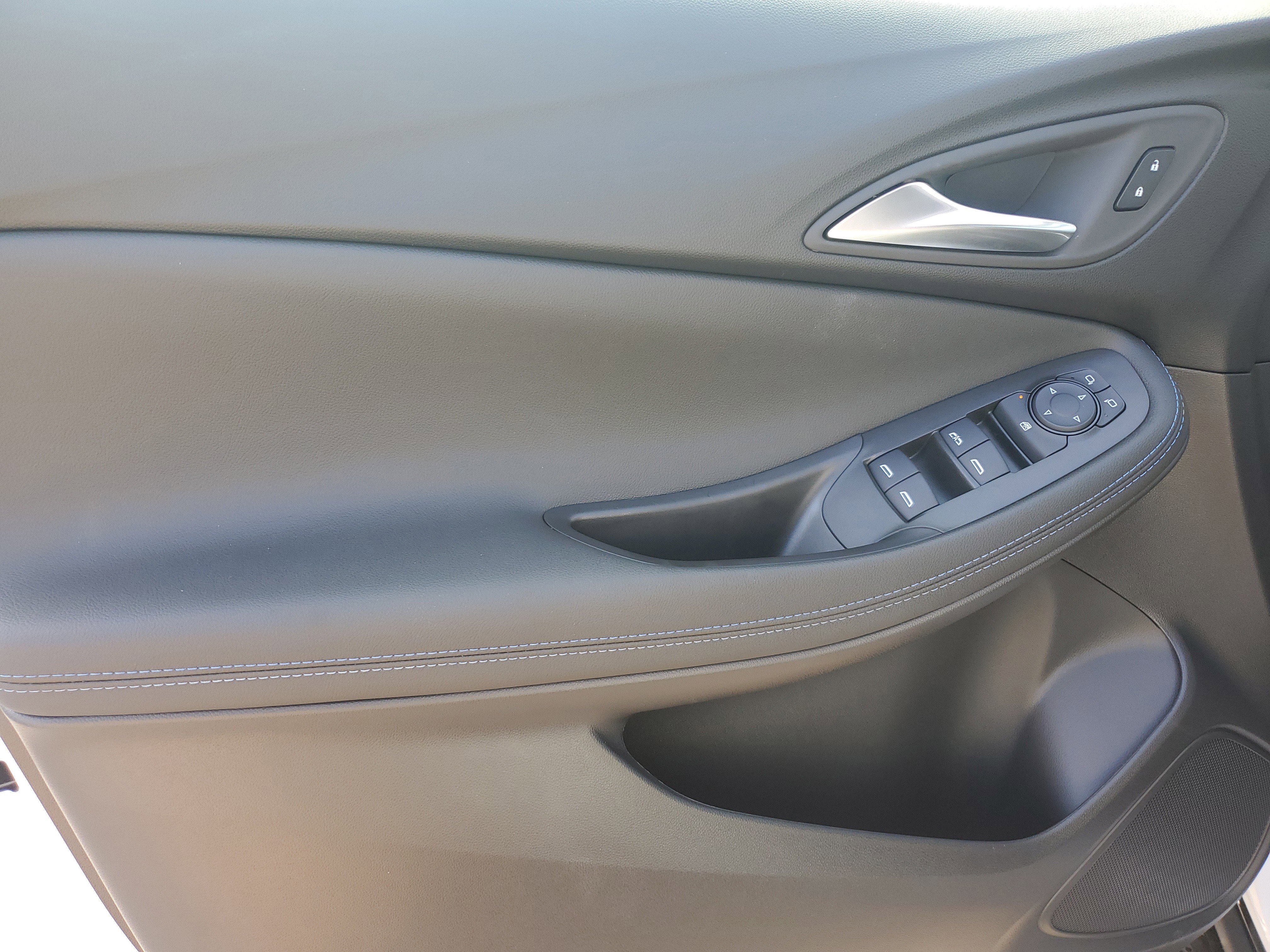 New 2026 Buick Encore GX Sport Touring image 16