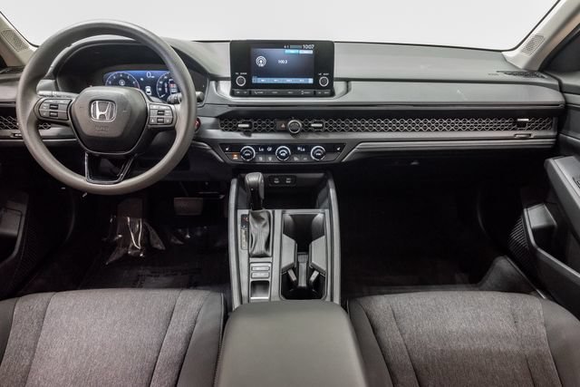 Used 2025 Honda Accord SE image 21
