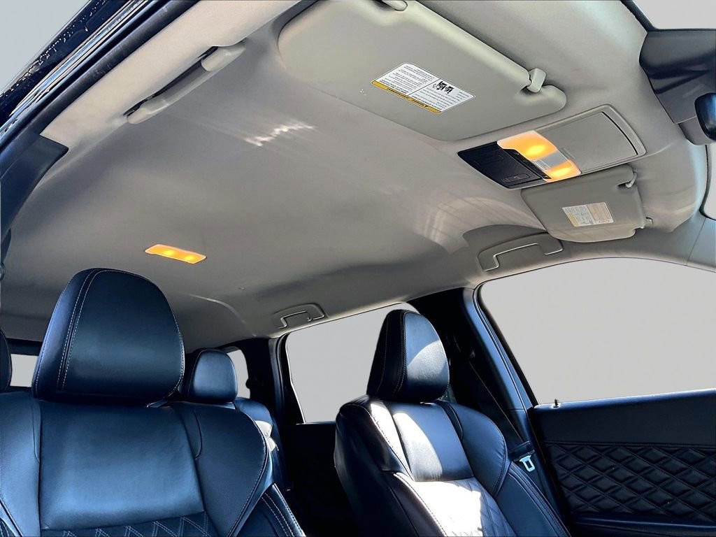 Used 2022 Mitsubishi Outlander SEL AWD/4WD image 19