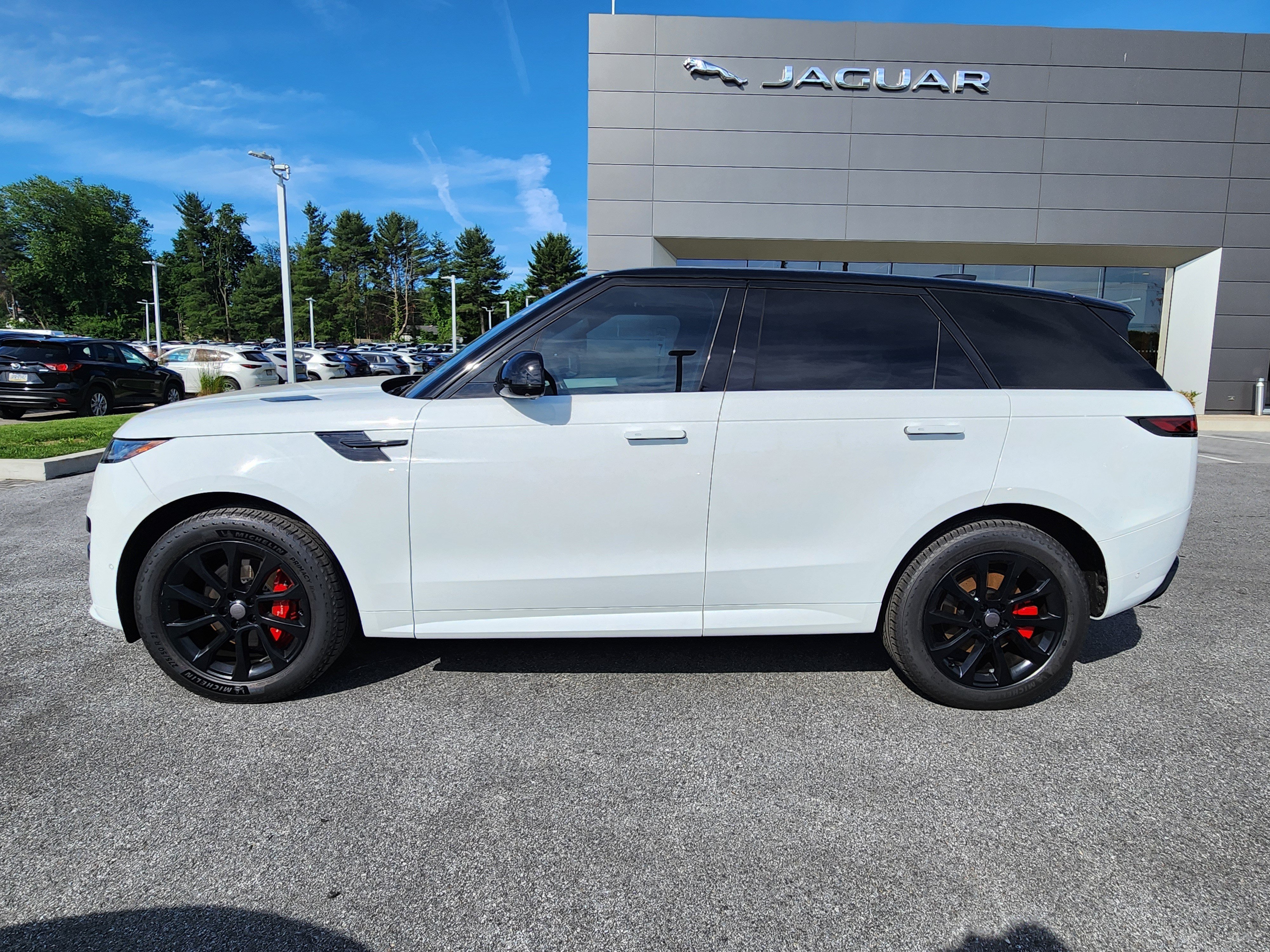 Certified 2023 Land Rover Range Rover Sport SE Dynamic AWD/4WD image 5