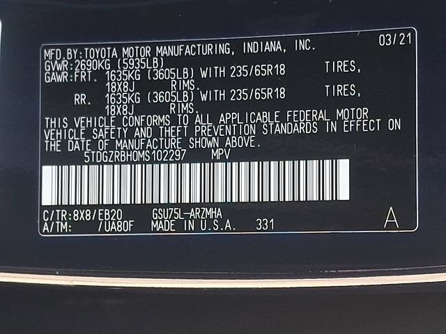 Used 2021 Toyota Highlander XLE AWD/4WD image 26