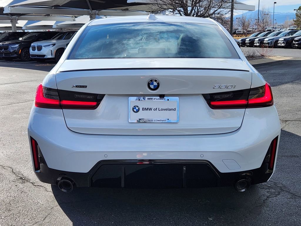 New 2026 BMW 330i xDrive Sedan w/ M Sport Package image 4