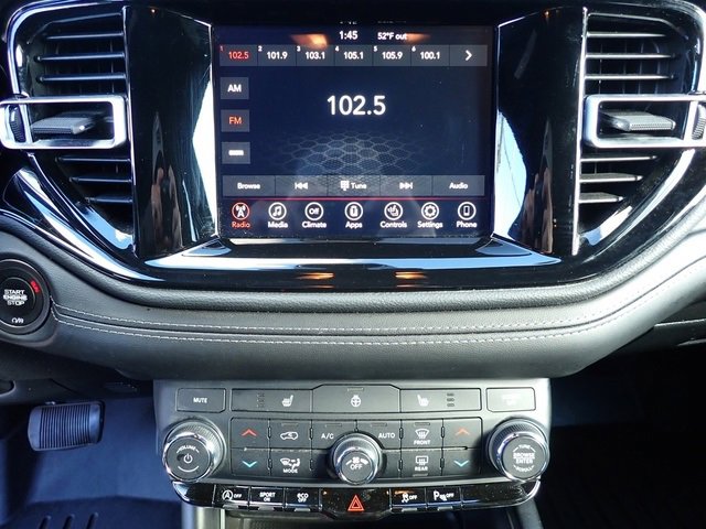 Used 2021 Dodge Durango SXT image 25