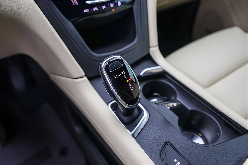 Used 2017 Cadillac XT5 FWD image 20