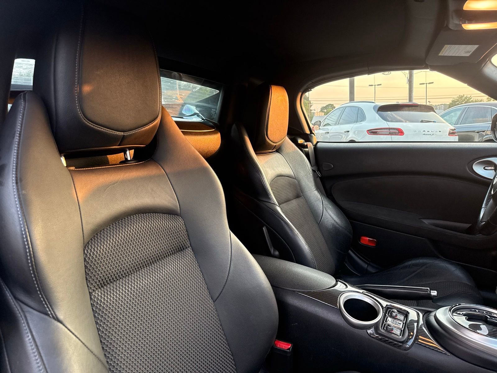 Used 2014 Nissan 370Z Touring RWD image 25
