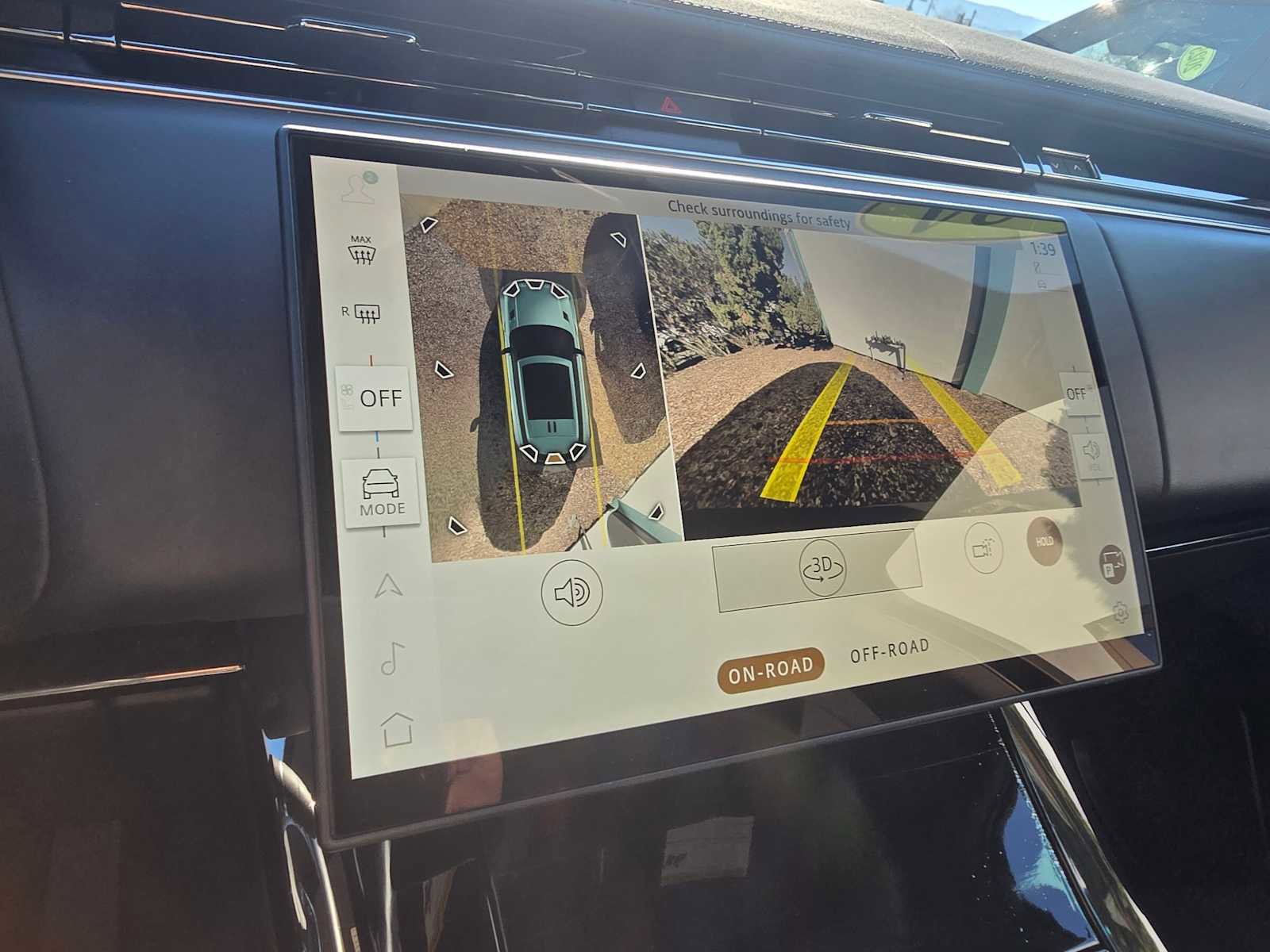 Used 2024 Land Rover Range Rover Sport SE image 30