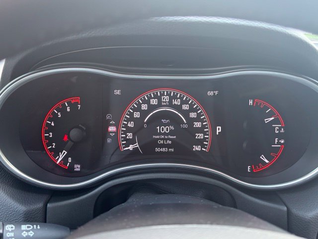Used 2019 Dodge Durango SXT w/ 3rd Row Seating Group RWD image 18