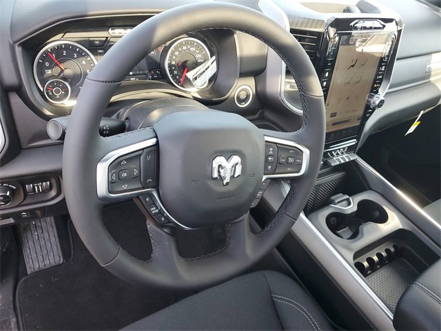 New 2026 RAM 1500 Big Horn AWD/4WD image 18
