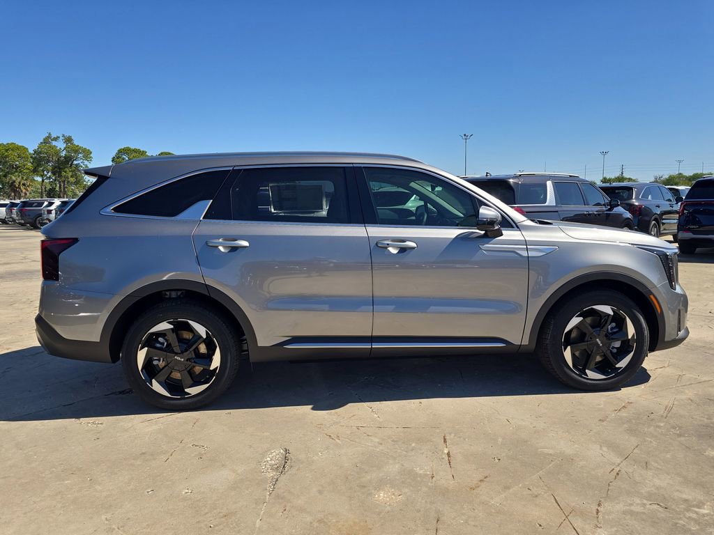 New 2026 Kia Sorento EX image 9