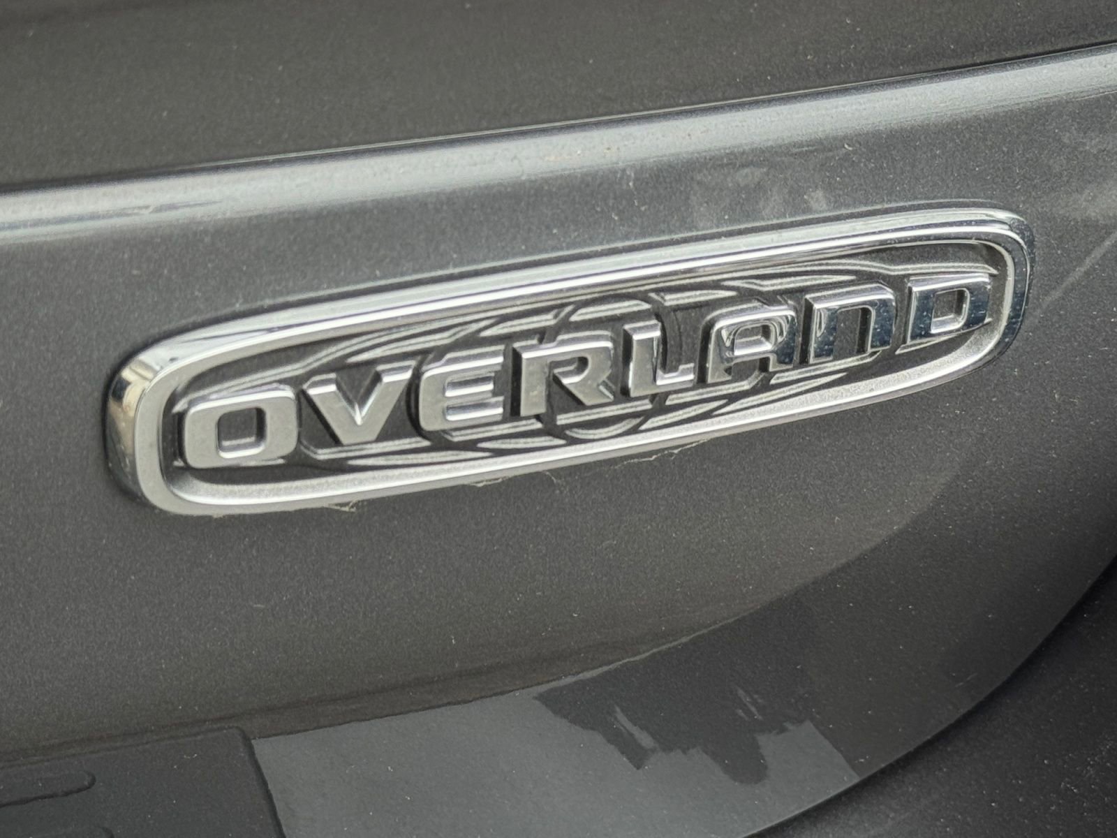 Used 2022 Jeep Grand Cherokee L Overland w/ Luxury Tech Group IV AWD/4WD image 15