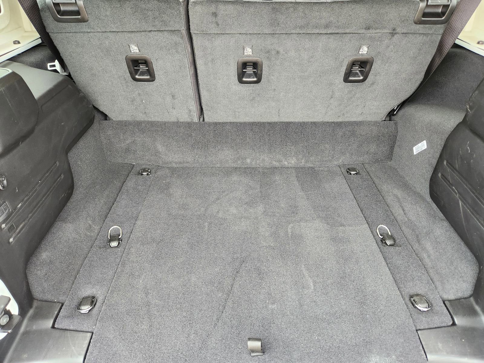 Used 2025 Jeep Wrangler Sahara w/ Safety Group image 41