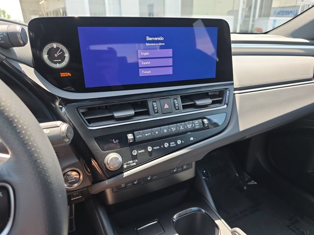 Certified 2025 Lexus ES 350 F Sport FWD image 19