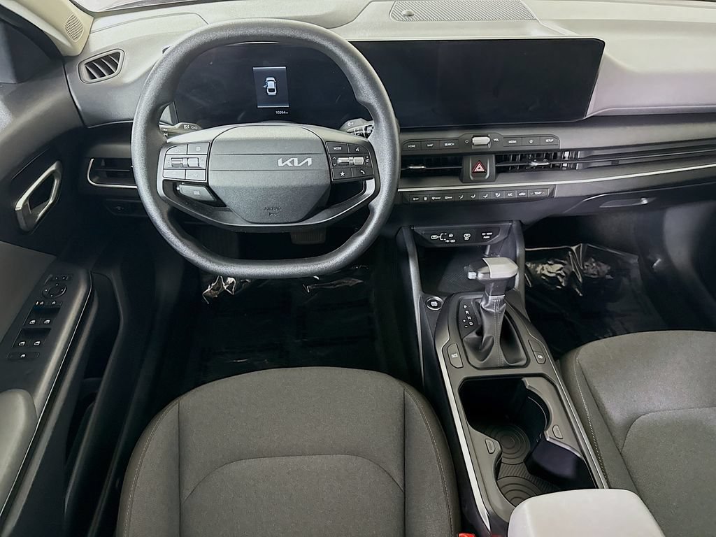 Certified 2025 Kia K4 FWD image 4