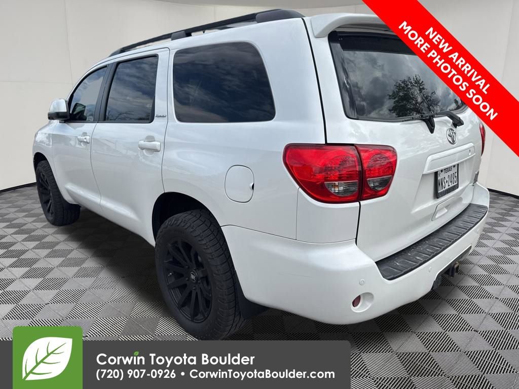 Used 2016 Toyota Sequoia Platinum AWD/4WD image 5