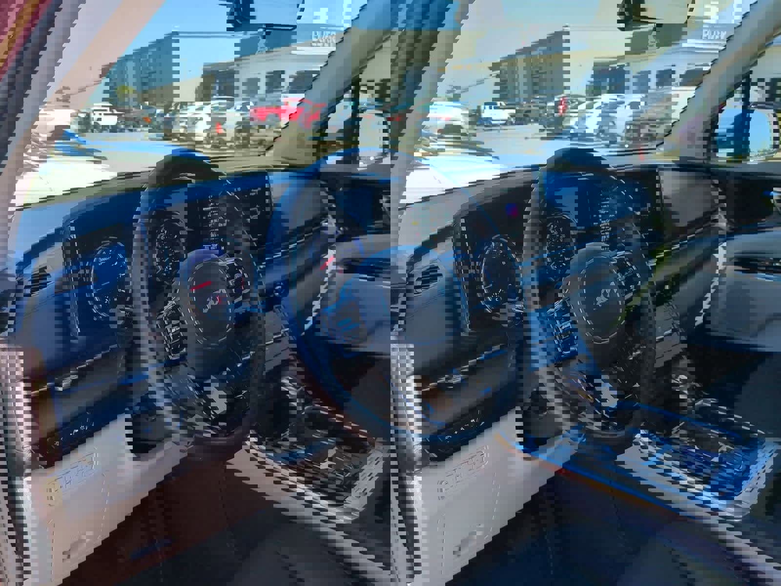 Certified 2023 Kia Carnival EX video 2