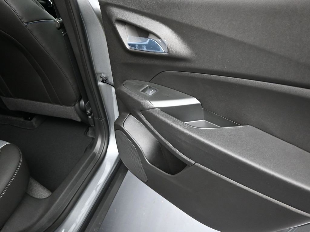 New 2026 Chevrolet Trax LT w/ Driver Confidence Package image 20