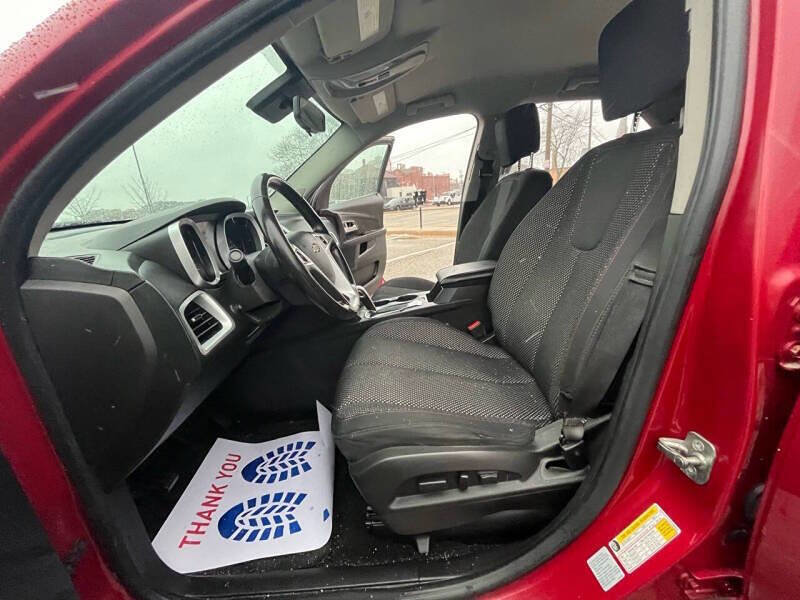 Used 2013 Chevrolet Equinox LT w/ Driver Convenience Package image 12