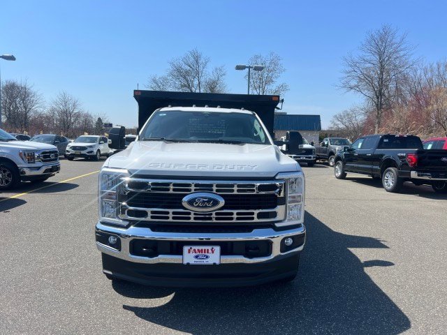 New 2026 Ford F350 XL w/ XL Chrome Package AWD/4WD image 3
