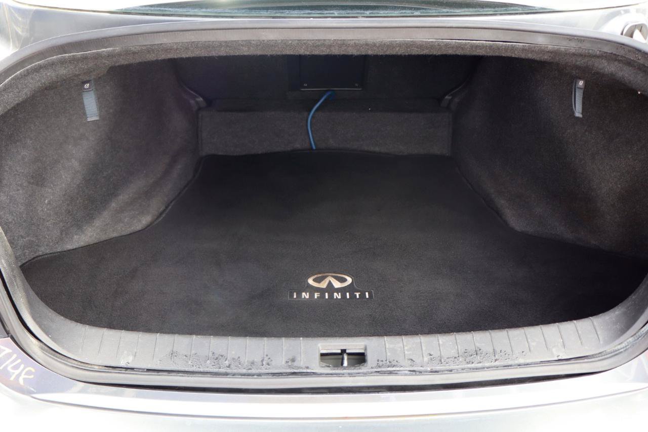 Used 2016 INFINITI Q50 3.0t Premium w/ 3.0T Premium Plus Package RWD image 13
