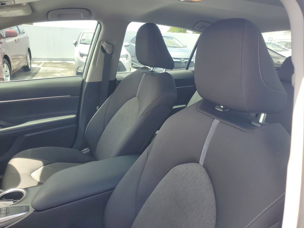 Used 2024 Toyota Camry LE FWD image 16